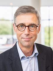 Dr. Martin Hecht