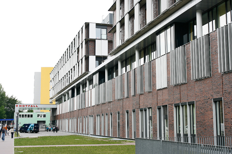 Martinistr. 52, Haus Ost 10