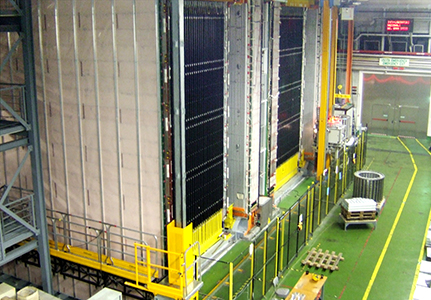 Der OPERA-Detektor unter dem Gran Sasso-Massiv in Italien wiegt rund 4000 Tonnen. Foto: privat
