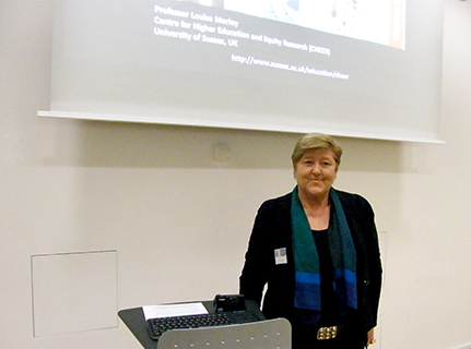Keynote Speaker Prof. Louise Morley von der University of Sussex. Foto: UHH/Adler