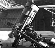 Die erste Fotoplatte in Hamburg wurde mit dem 1-Meter-Spiegelteleskop gemacht. Foto: Hamburger Sternwarte 