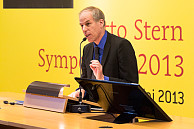 Alan Tempelton, der Großneffe von Otto Stern, während seines Vortrages. Foto: Akademie der Wissenschaften in Hamburg
