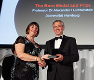 Prof. Dr. Alexander I. Lichtenstein erhält Max-Born-Preis