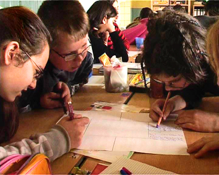 
Die Forschungsgruppe von „MEZ“ geht davon aus, dass die Herkunftssprachen nicht von Nachteil sind, sondern eine besondere Ressource für den Bildungserfolg darstellen. Foto: Brit­ta Ha­wig­horst