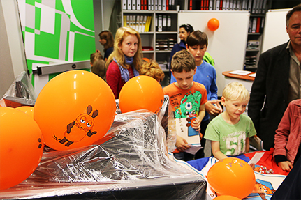 Rund 100 Besucherinnen und Besucher kamen am 3. Oktober zum Türöffner-Tag der „Sendung mit der Maus“ ins WiSo-Forschungslabor. Foto: WiSo-Forschungslabor/WiSo-eLearning-Büro
