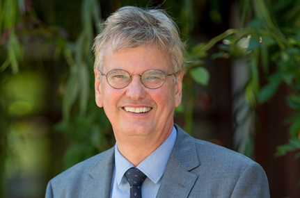 Forschung und Nachwuchsförderung: Der Physiker Prof. Dr. Jan Louis ist Vizepräsident der Universität Hamburg. Foto: UHH/Sukhina