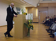 Die Eröffnungsrede hielt der Japanologe Prof. Dr. Jörg Quenzer, Foto: Jan Minck