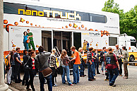 Viele Schülergruppen haben die interaktive Ausstellung im nanoTruck besucht, Foto: UHH/Michael Vogt