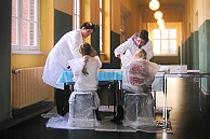 Auch im Medizinhistorischen Museum Hamburg gab es ein umfangreiches Programm - auch für die kleinen Besucherinnen und Besucher. Foto: UHH/Zare