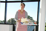 Cordula Bracker war die zweite Gewinnerin des Gewinnspiels. Foto: Erik Bothmann