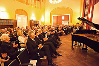 Der festliche Saal nach einer Darbietung der Pianistin Maria Kovalevskaia. Foto: Toni Momtschew