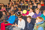 Das Audimax war bei beiden bisherigen Vorlesungen voll besetzt. Foto: UHH, RRZ/MCC, Arvid Mentz