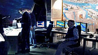 Die Nautische Zentrale ist rund um die Uhr besetzt. Auch die Arbeit in der Nacht wurde von der Gruppe der Informatiker analysiert. Foto: UHH/Beckhaus 