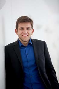 Alexander Lange wird Zweiter beim Wettbewerb „CEO of the Future 2013“