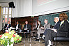 Im Gespräch: G. Knies, M. Latif, J. Scheffran, Moderator, H. Dosch, A. Bennouna, K. Westphal (v. l.), Foto: KlimaCampus