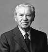 Die Universität Hamburg verlieh Prof. Dr. h.c. Werner Otto 1988 die Würde eines Ehrensenators. Das Portrait wurde 2004 aufgenommen. Quelle: ECE