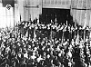 Foto: Mit einem Festakt im heutigen Ernst-Cassirer-Hörsaal bekannte sich die Hamburgische Universität am 1. Mai 1933 zur nationalen Revolution. Foto: UHH/Universitätsgeschichte